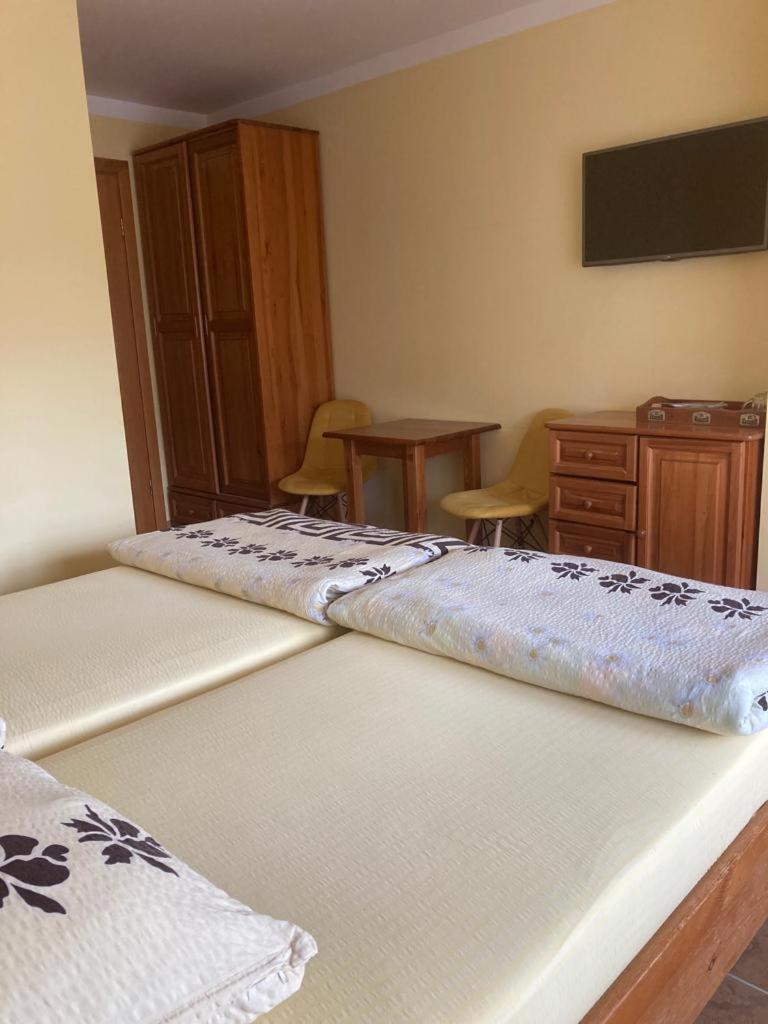 Pod Delfinem Rewal Apartment Екстериор снимка