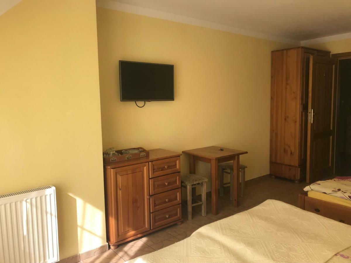 Pod Delfinem Rewal Apartment Екстериор снимка